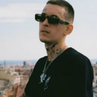 Artem_Friday𓆩♡𓆪